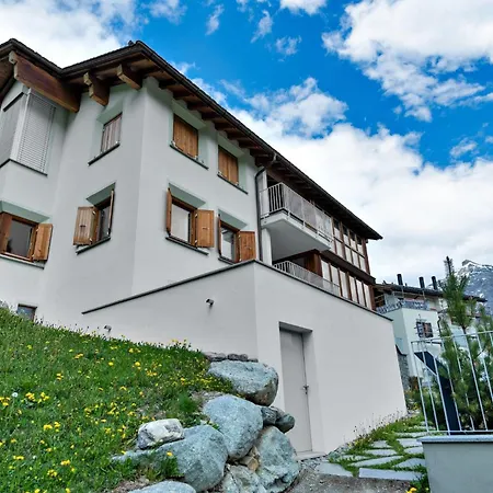 Chesa Gravules - La Punt-Chamues-ch