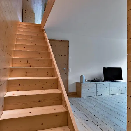 Chesa Gravules - Lejlighed *